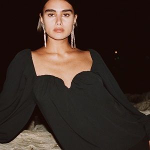 ZARA flowy sweetheart neckline top in black, NWT, XS, ref 7969/239